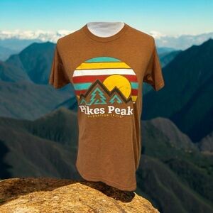 PIKES PEAK RETRO COLORADO T-SHIRT – SIZE SMALL